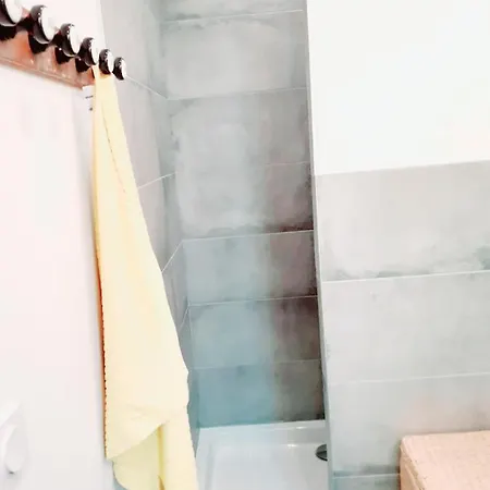 Esprit Bistrot / Rent4night Διαμέρισμα *