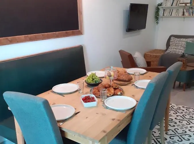 公寓 Esprit Bistrot / Rent4night *