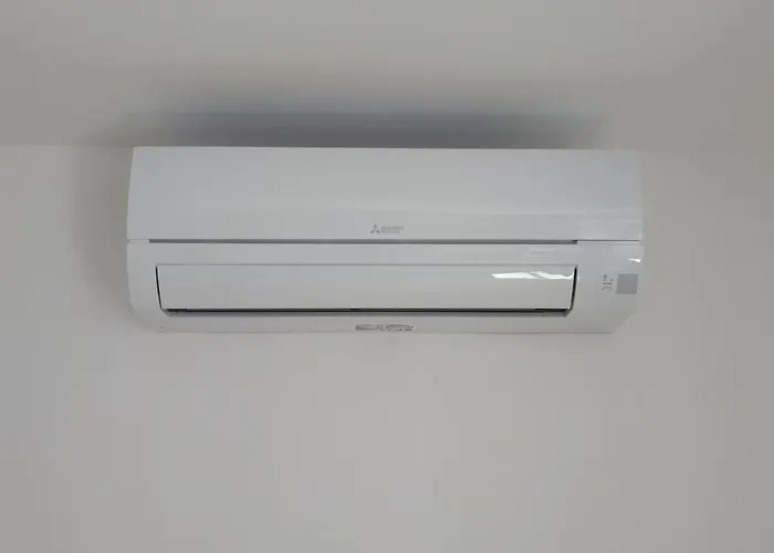 Esprit Bistrot / Rent4night *