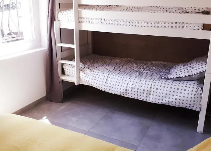 Esprit Bistrot / Rent4night *